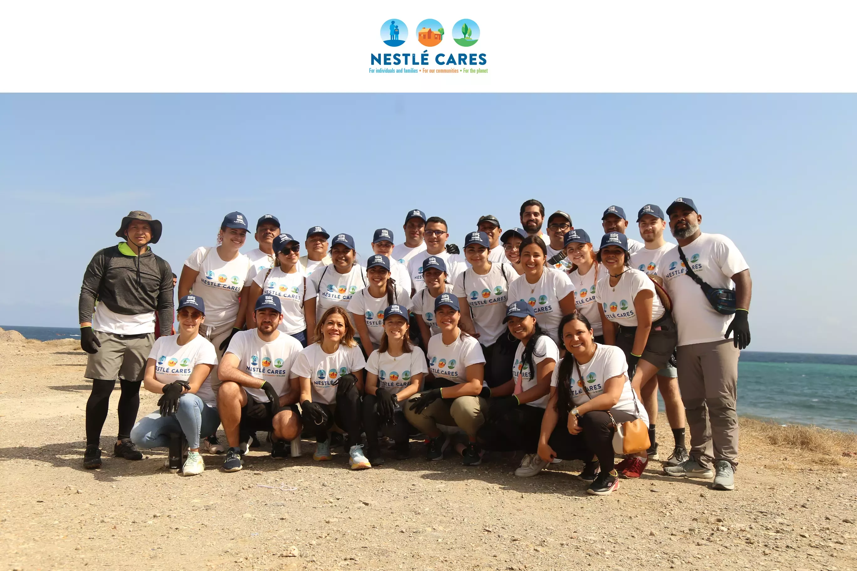 Voluntarios de NESTLÉ® están comprometidos por un futuro libre de desperdicios